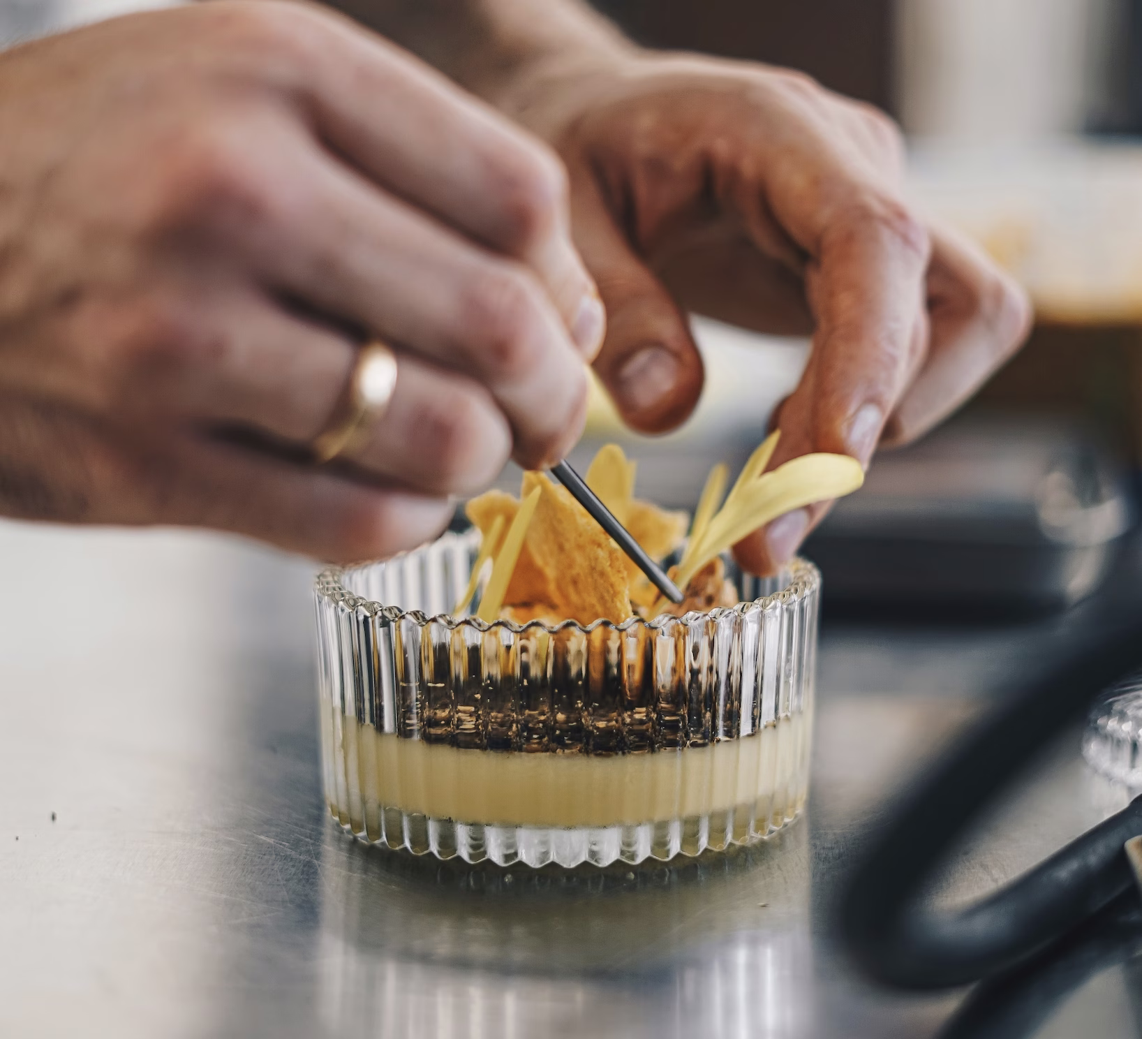 Exquisite caviar tasting spots in London offering luxurious dining experiences.